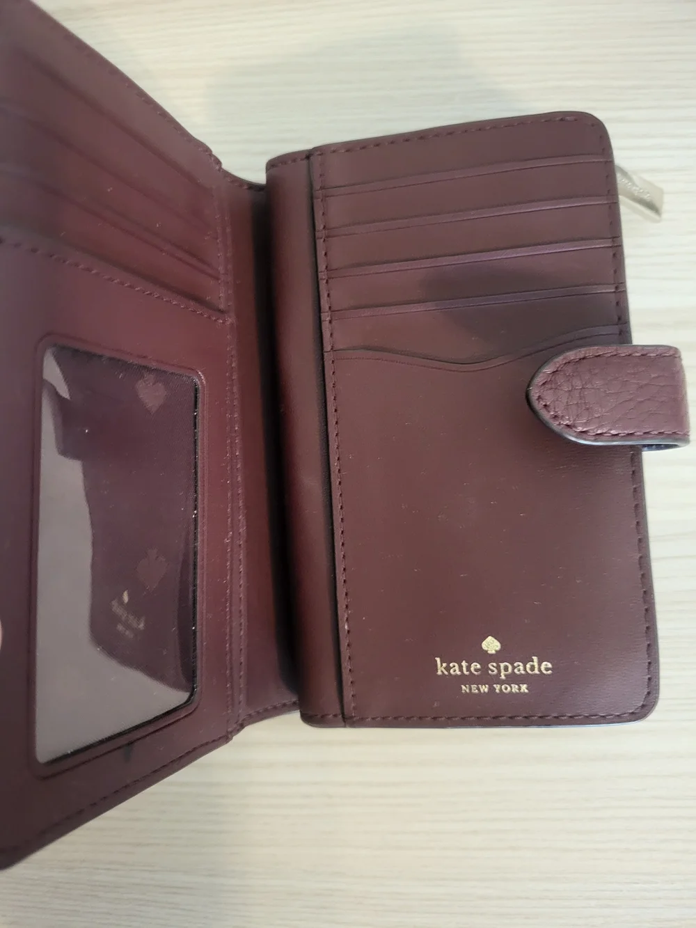 Kate Spade New York Leila Medium Bifold Burgundy Leather Wallet